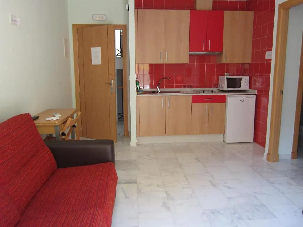 Apartahotel Dona Reyes Chipiona 2*,  Spain