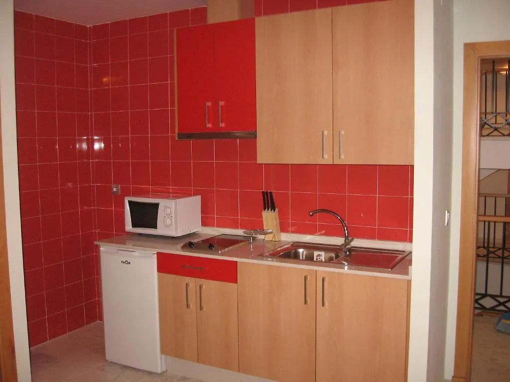 Apartahotel Dona Reyes Chipiona 2*,
